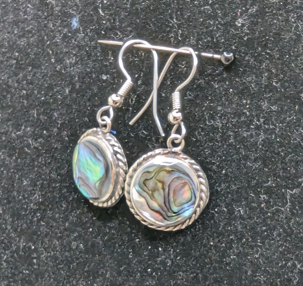 Vintage Abalone Round Circle Dangle Drop Pierced Earrings Silver Tone