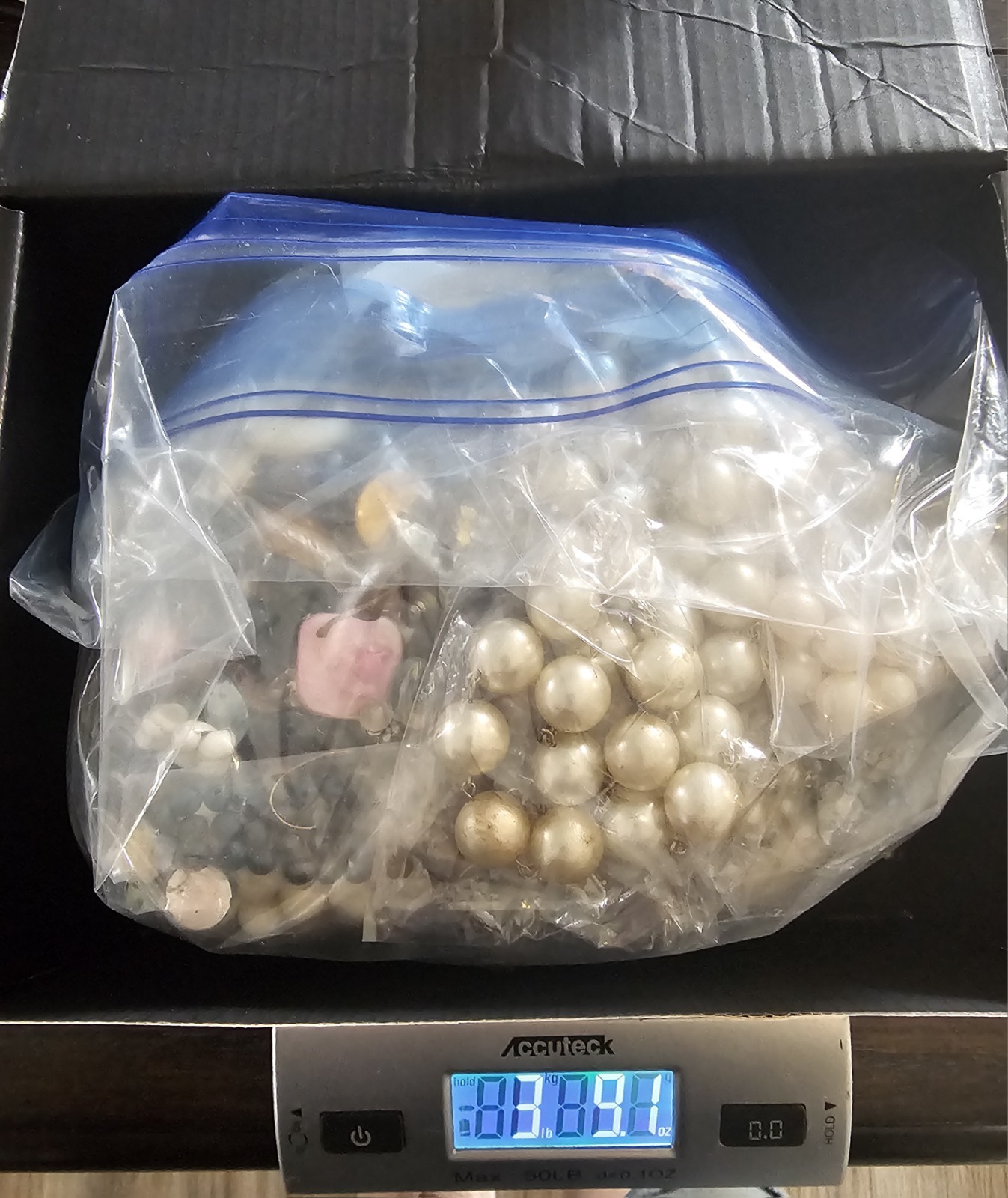 3LB 9OZ Lot of Unsearched Jewelry Repair Craft Wear Lot