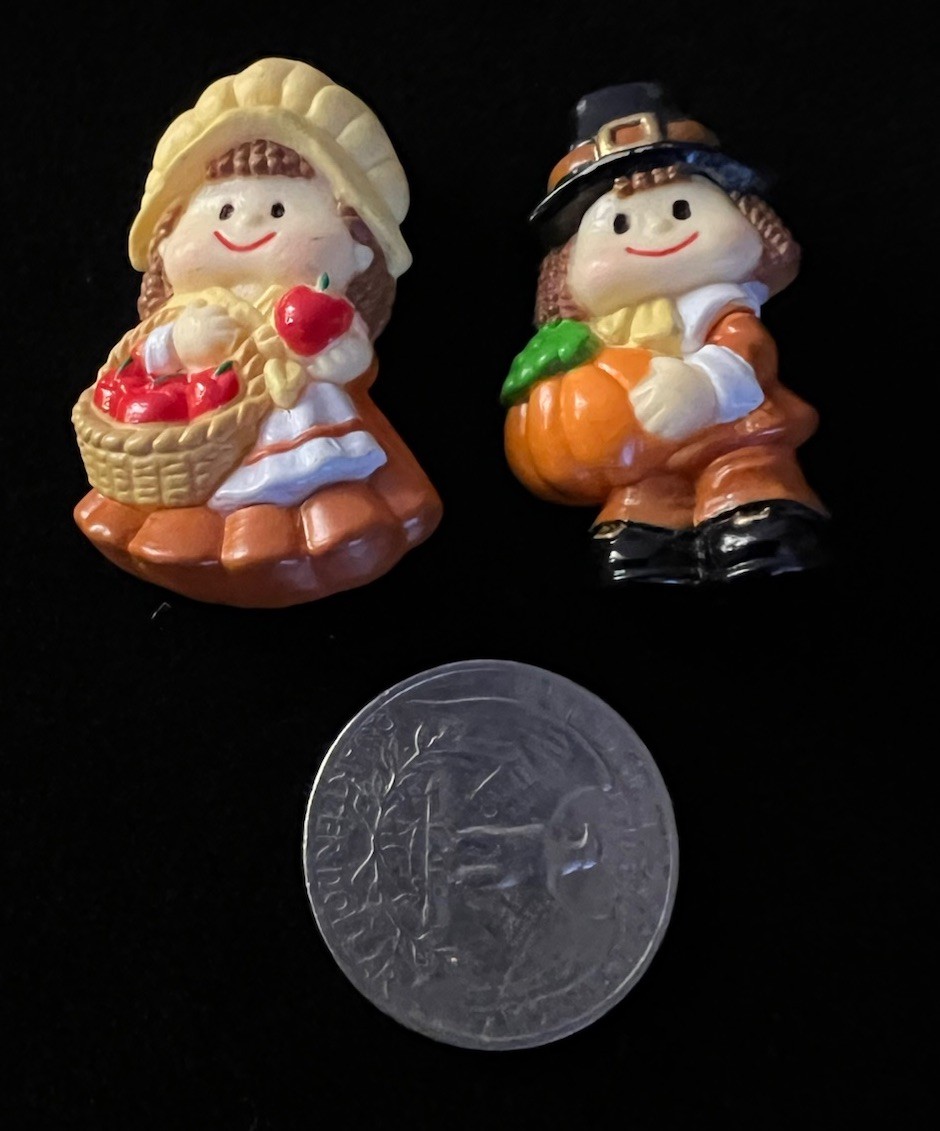 Vintage Two Miniatures Thanksgiving Pilgrim Brooches Signed Russ Man & Woman