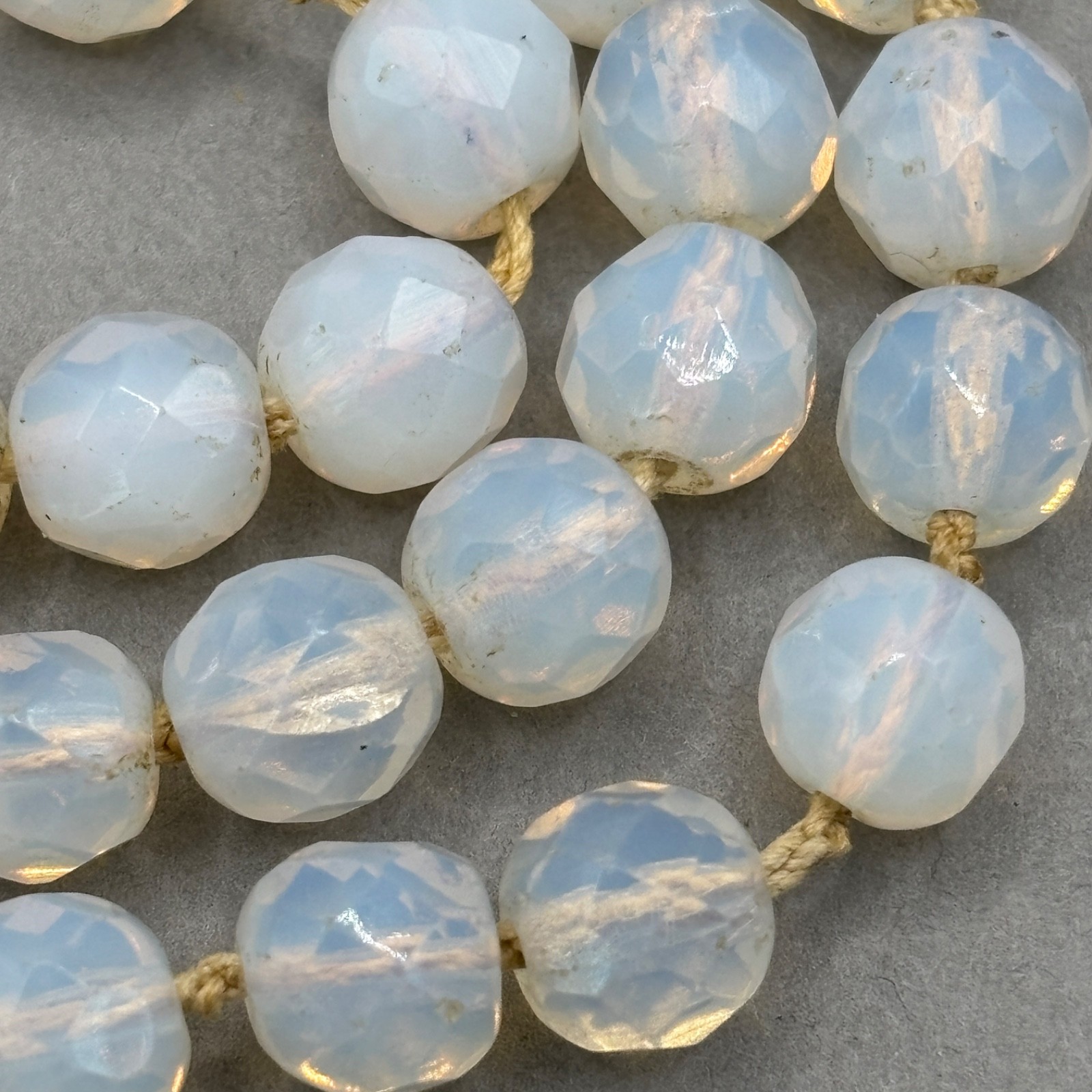 Vintage Opaline Opalite Beaded Necklace Faceted Art Glass Hand Knotted 18″