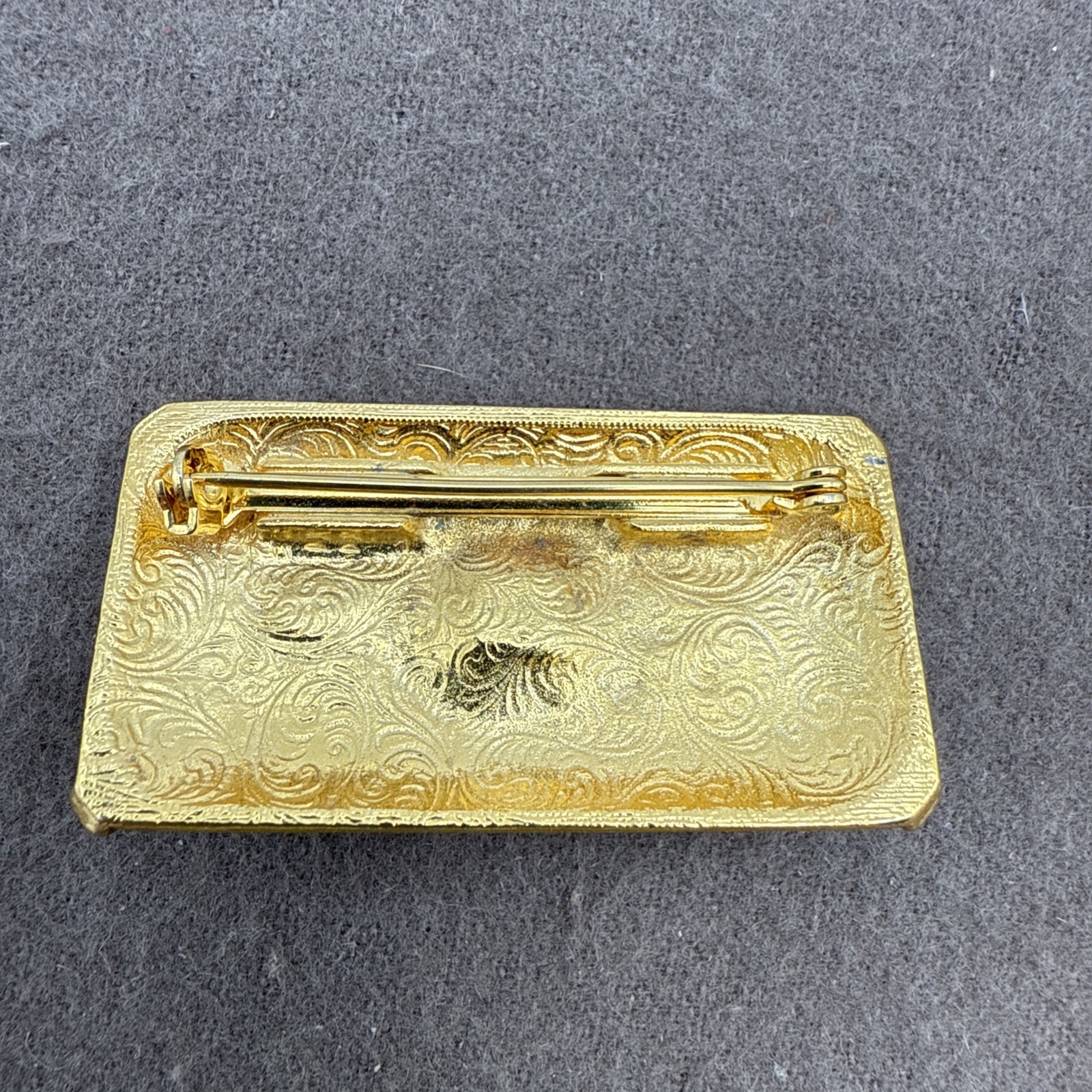 Vintage Rectangle Gold Tone With Blue Glass Rhinestones Pin Brooch