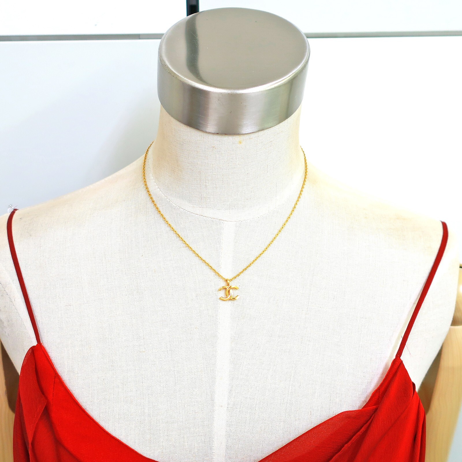 CHANEL Gold Plated CC Logos Charm Vintage Chain Necklace Pendant #588c Rise-on