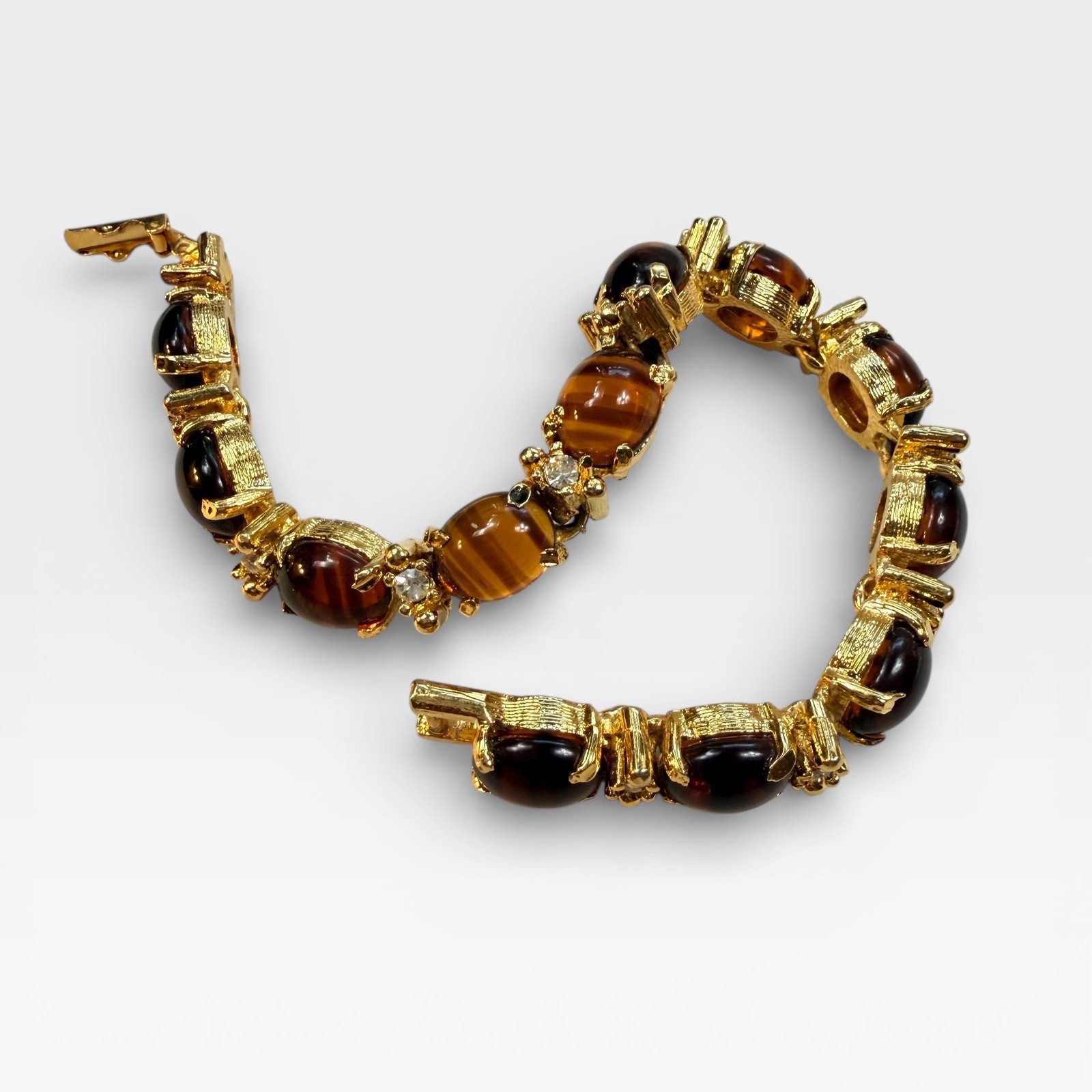 Vintage Tiger’s Eye Style Bracelet, Gold Tone Rhinestone Cabochon Link 7.25”