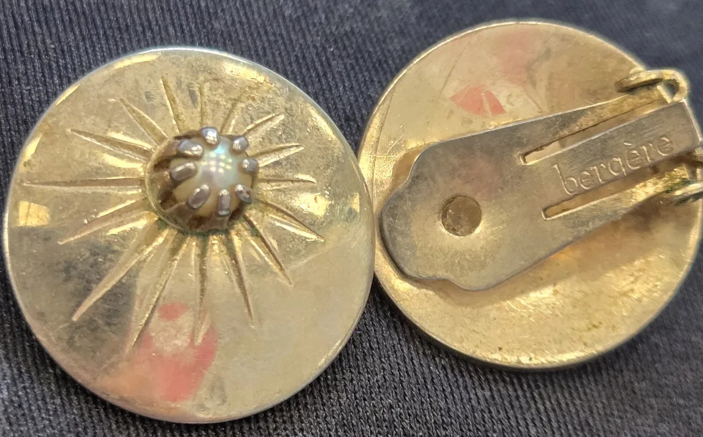 Bergère Signed Vintage Gold Tone Sunburst Faux Pearl button style Clip Earrings