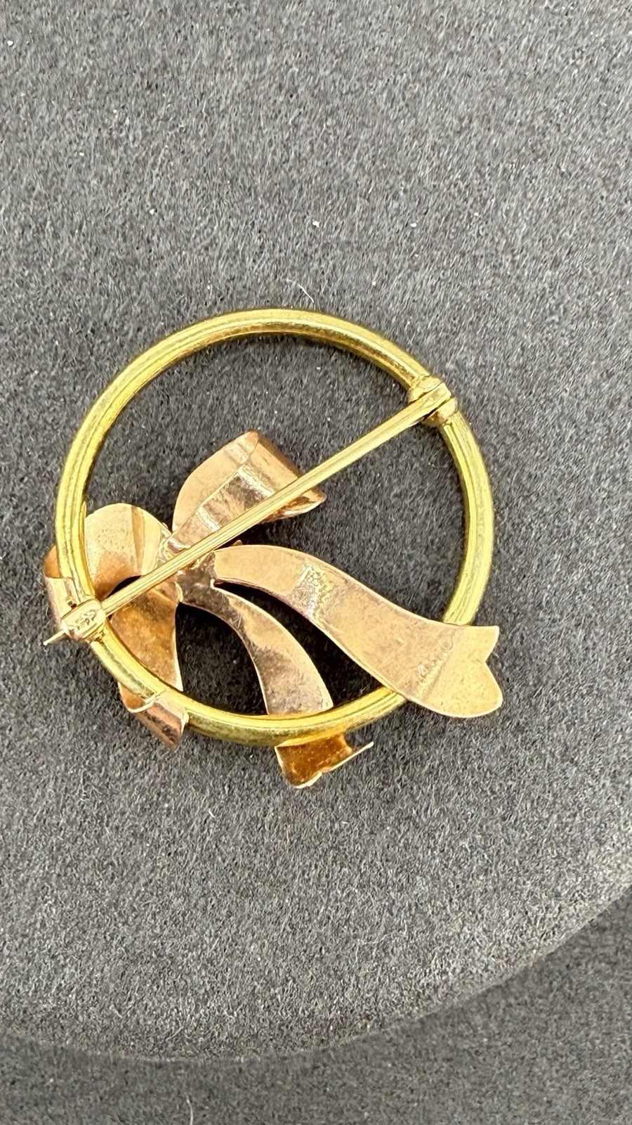 Vintage 14K Yellow & Rose Gold Bow Circle Brooch Pin 3.54g Two Tone