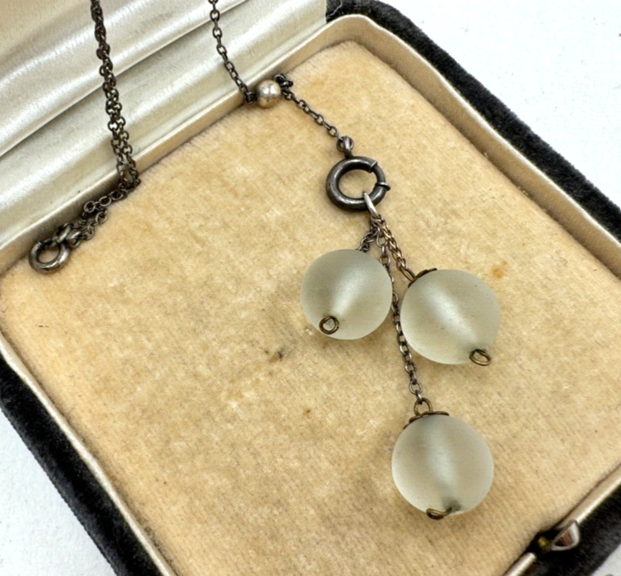 ANTIQUE EDWARDIAN OPALESCENT GLASS 3 ORBS DANGLES PENDANT STERLING SLVR NECKLACE