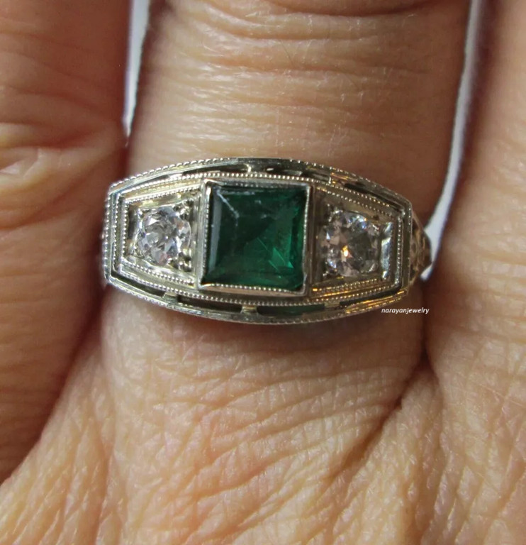 Edwardian Vintage 2Ct Princess Green Emerald Women CZ Ring 14K White Gold Finish