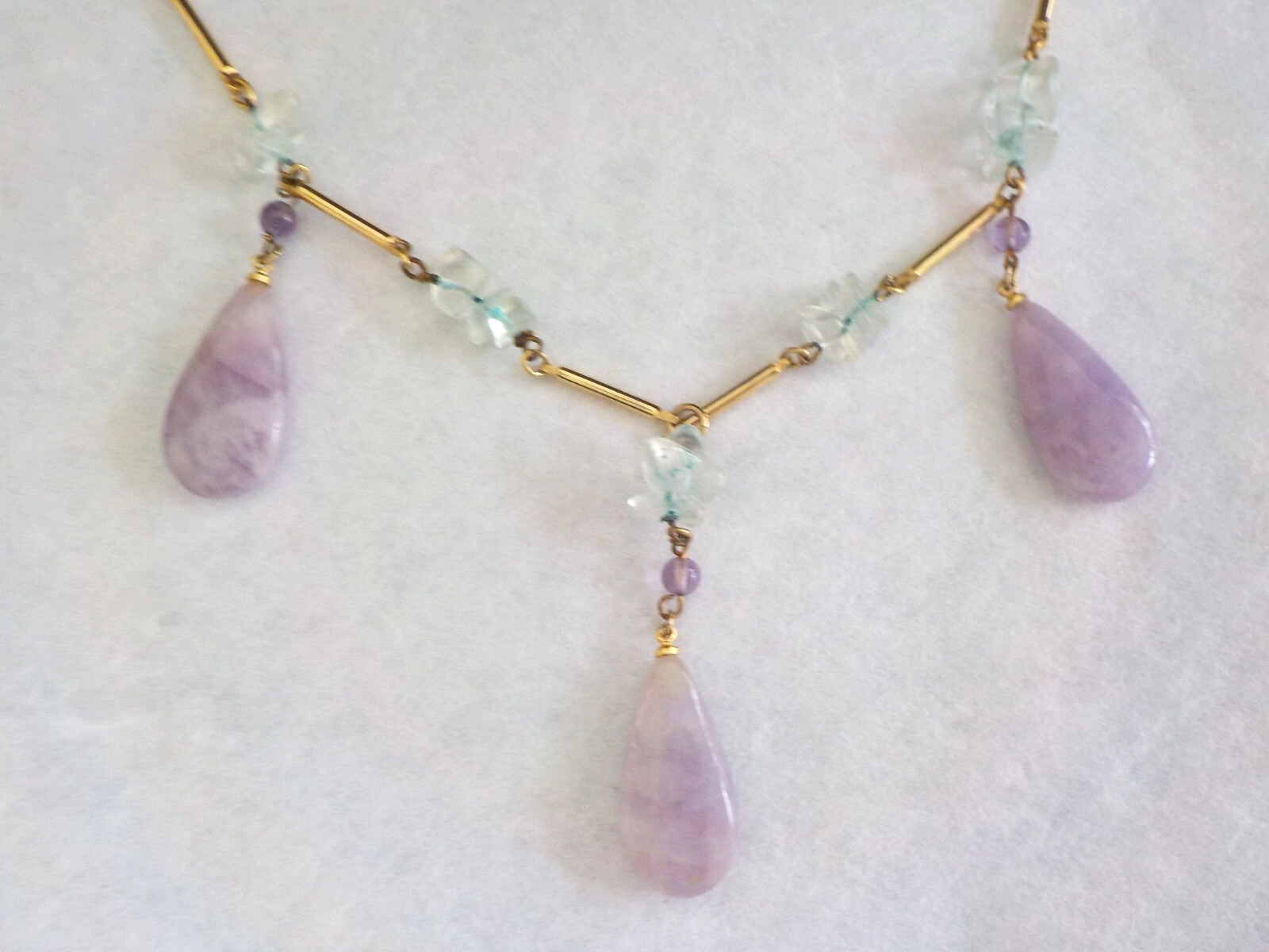 Hobe Amethyst ?? Teardrop & Dyed Chip Gold Tone Metal Clasp Necklace Signed No.