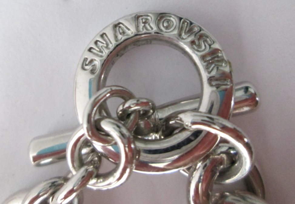 Swarovski Green Crystal 16″ Necklace and 7″ Bracelet Set Silver Chain Link