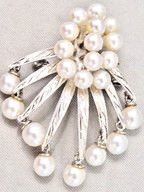 VINTAGE FABULOUS BRIGHT CLEAN CULTURED AKOYA PEARL STERLING 60’S PIN PENDANT