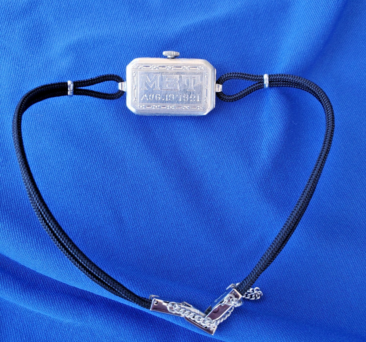 Original EARTH MINED DIAMOND Deco Sapphire Watch Antique PLATINUM Statement 1920
