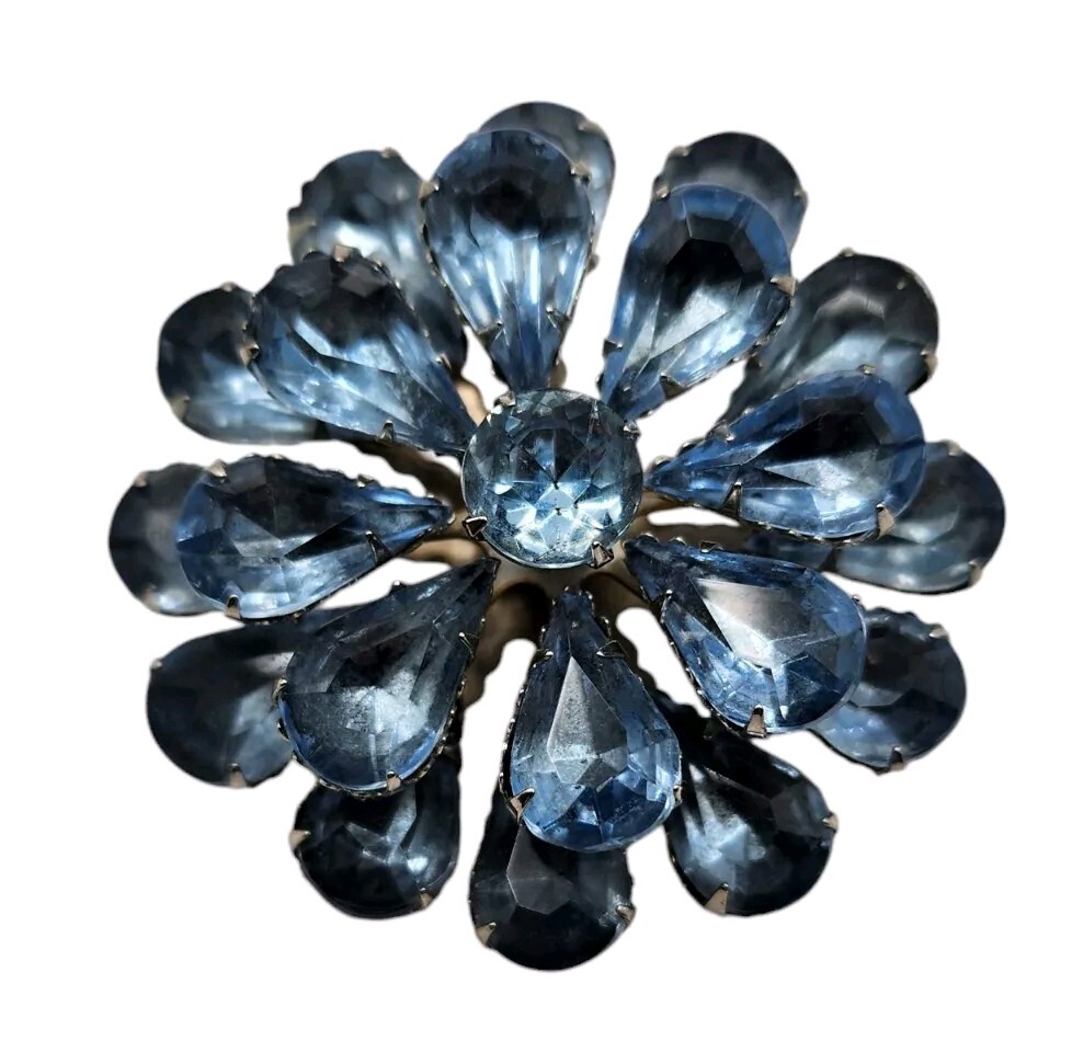 Vintage Rhinestone Brooch Light Blue Round Flower