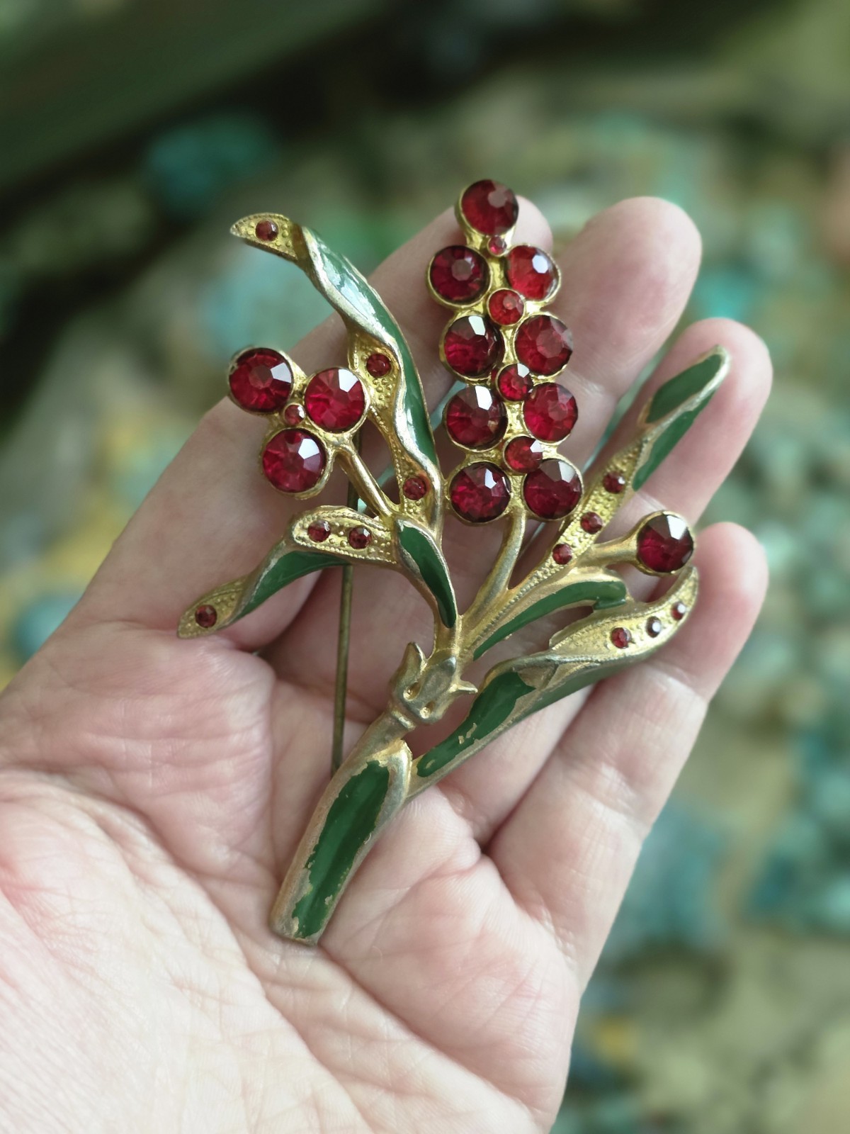 Vintage Pot Metal 1930s Floral Red And Green Goldtone Brooch