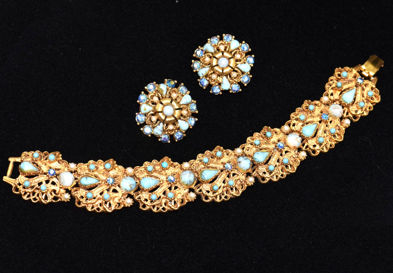 FLORENZA TURQUOISE Stones, Faux PEARLS. Aurora Borealis RHINESTONES Bracelet ER