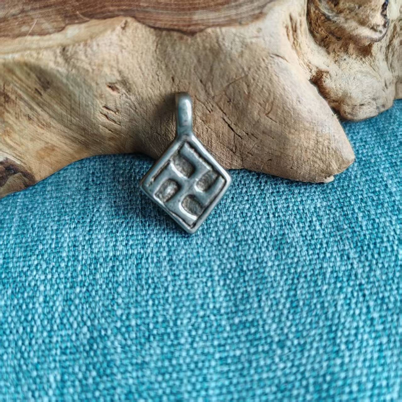 Vintage Tibetan Square Pendant Buddhist Swastika Symbol Unisex Amulet Keychain