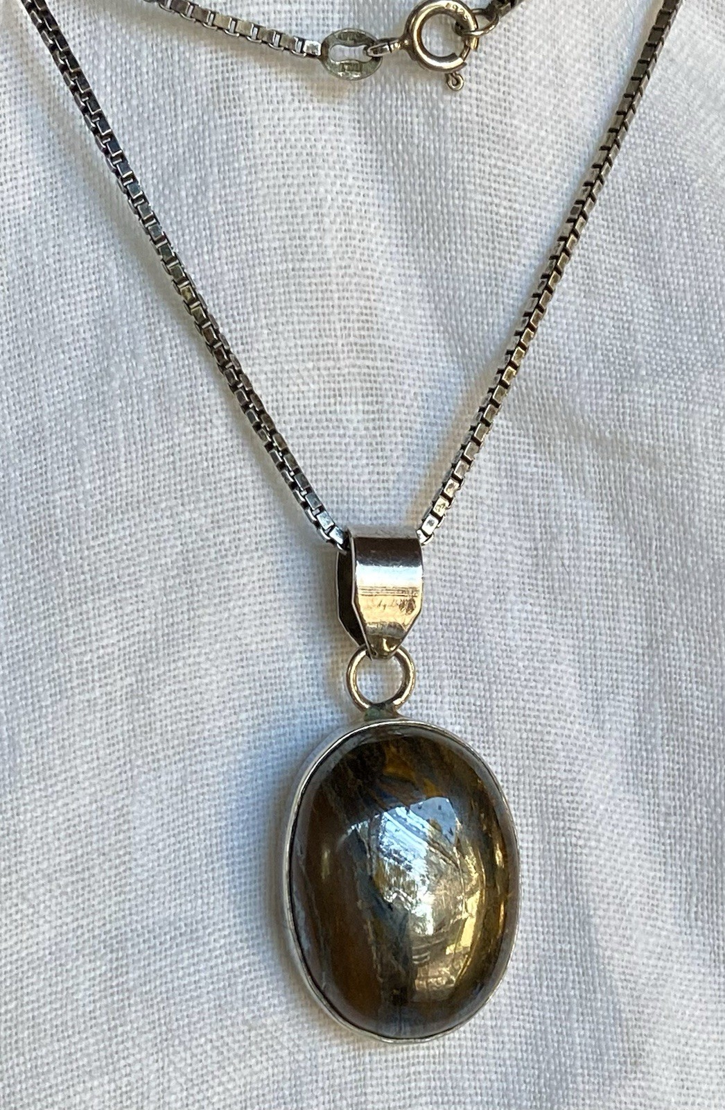 Vintage Tiger Iron Stone Cabochon Set In Sterling Silver With 20” 925 Box Chain