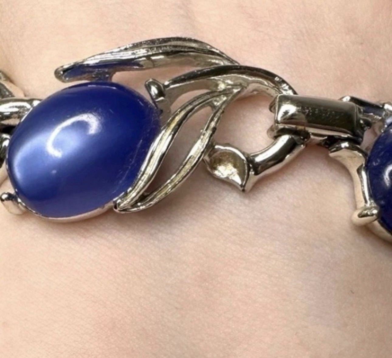 Vtg 1950s Lisner Signed Cobalt Blue Cabochon Leaf Necklace Bracelet Demi Parure