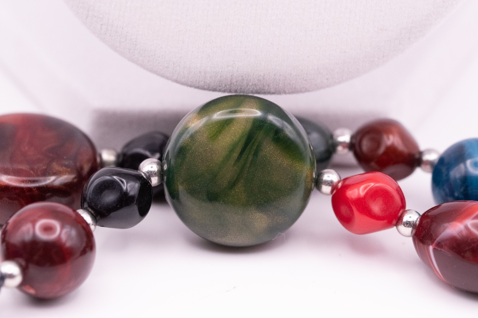 Vintage Boho Multicolor Chunky Beaded Statement Necklace Acrylic Resin Swirl