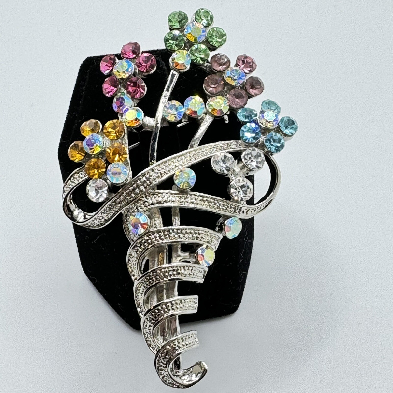 VTG Brooch Multicolor Rhinestones Flower Bouquet Silvertone Pin Unbranded