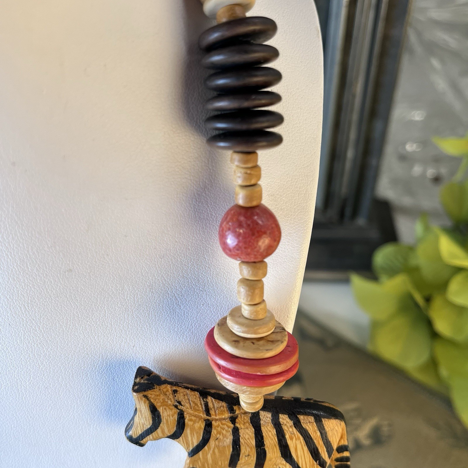 Vtg 26” African Safari Wood Bead Necklace & Rhino Earrings Lion Zebra Elephant