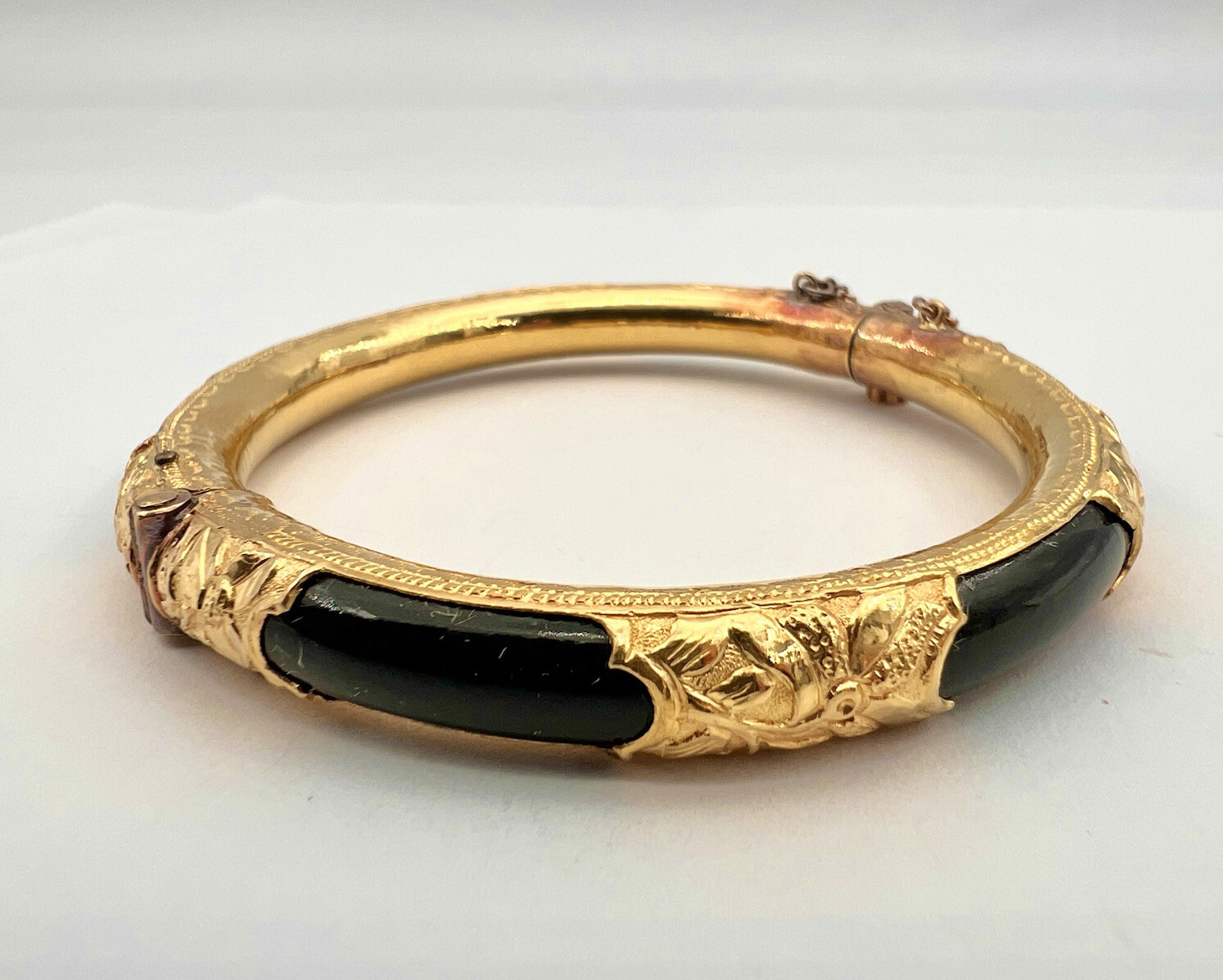 Antique Chinese 24K Yellow Gold Black Gem 8mm 6.5″ Hinged Bracelet Bangle 26.9g