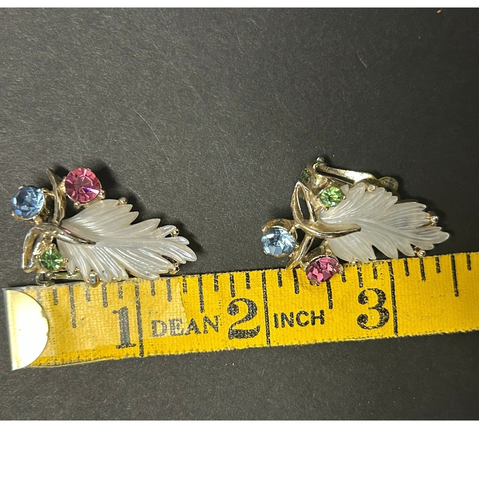 Vintage Lucite Leaf Bracelet and Earrings Jewelry Set Multicolor Rhinestones