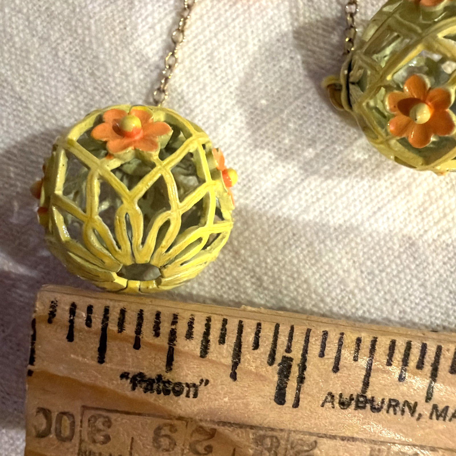 Vintage 1960’s Flower Power Enamel Flower Dangle Earrings Clip On Funky Stylish