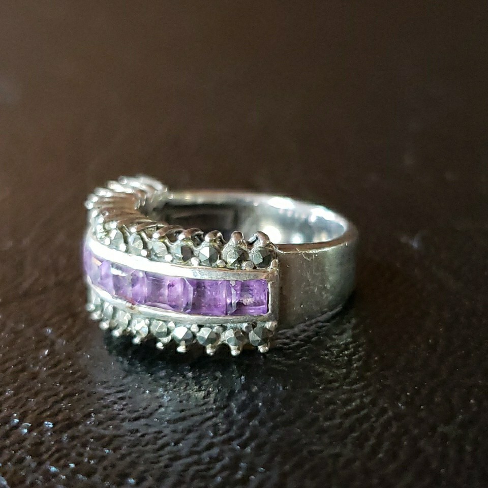 Sterling Silver/Amethyst/Marcasite Vintage Ring-size 6-nickel free