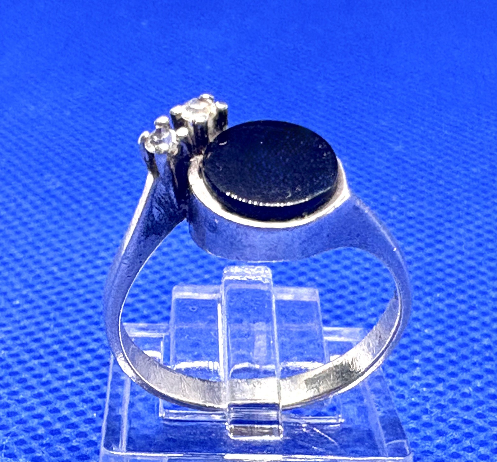 A08 Vintage 925 Sterling Silver Ring Size 8 est 1950s Black Onyx & Topaz 2.95g