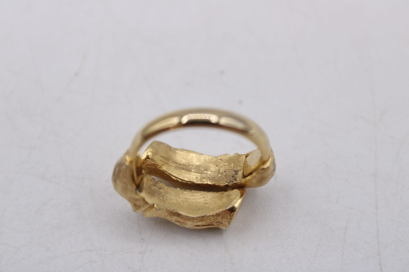 Napier Basic Bamboo Bypass Wrap Style Ring Sz 5.5 Textured Brutalist Vintage 70s