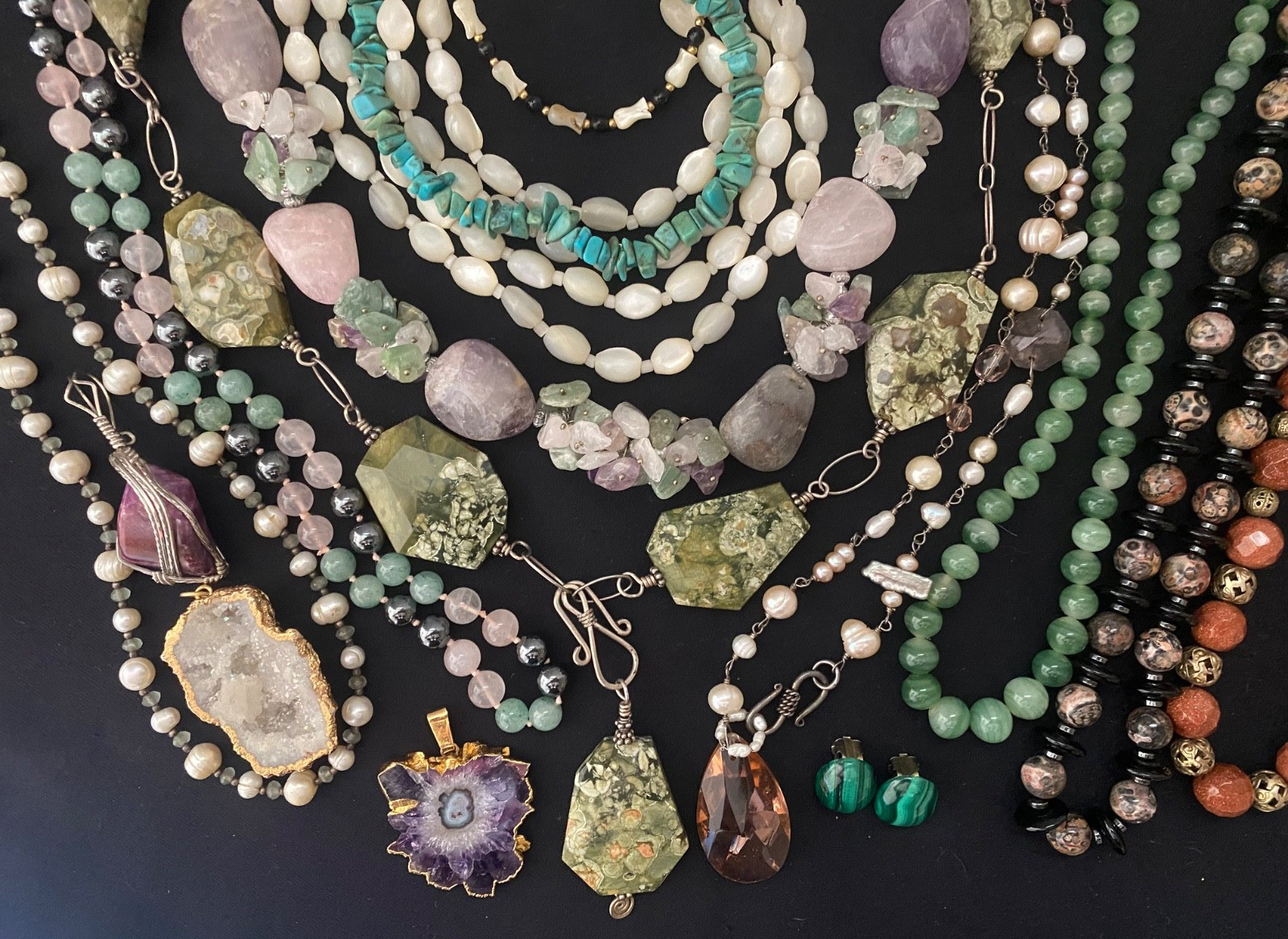 Lot 15 Vintage Semi-Precious Gemstone Jewelry Malachite Turquoise Jade Quartz