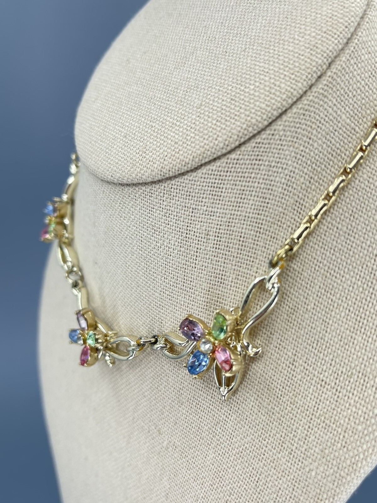 Kramer Flower Necklace Choker multi colored Rhinestones gold tone 15″