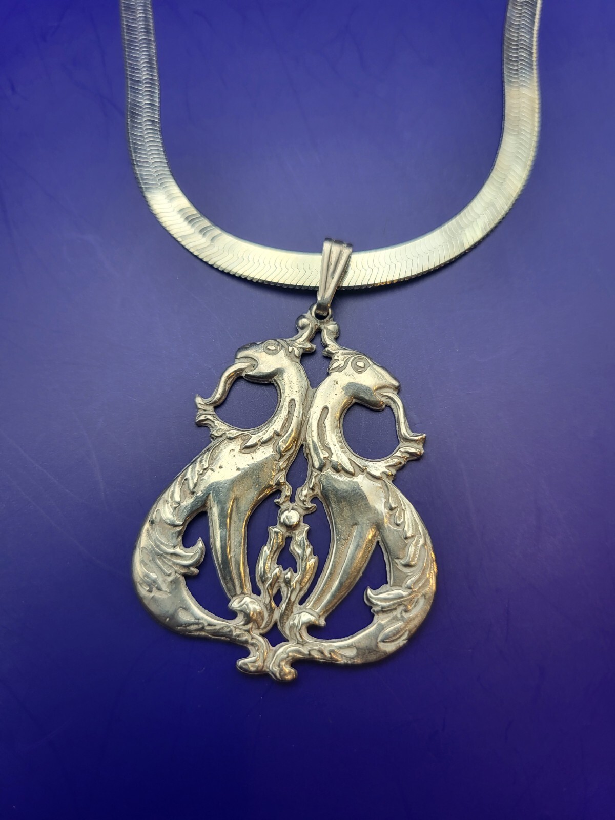 Sterling Silver ITALY 5mm Etched Herringbone Chain Necklace W Dragon Pendant 30g