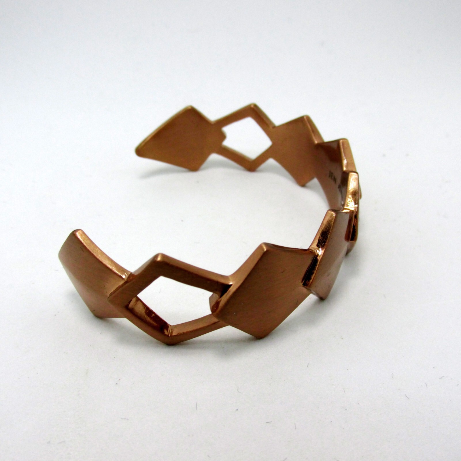 Jen Atkin Chloe & Isabel Layered Rhombus Brushed Copper Tone 7″ Cuff Bracelet