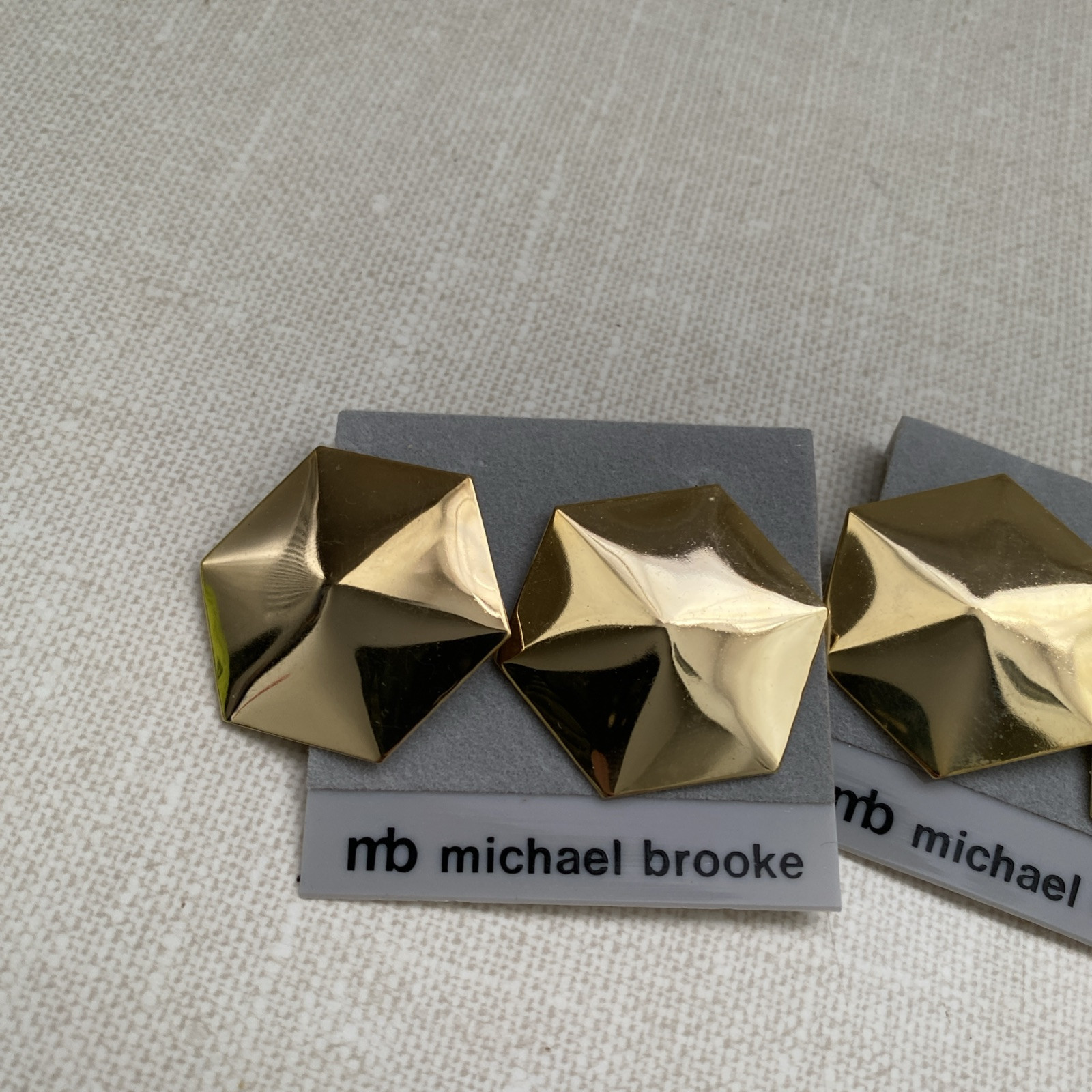 Vintage Mb Michael Brooke Pierced Earrings Set Of 2 Gold Tone 1980’s New