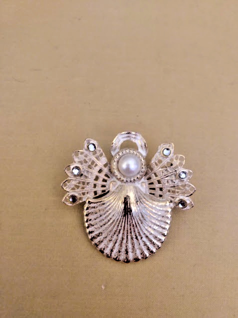 KC Kenneth Cole white, Rhinestone and Faux Pearl Angel Brooch