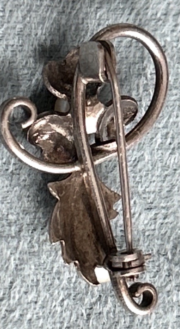 Silver Brooch/pin With Pearls