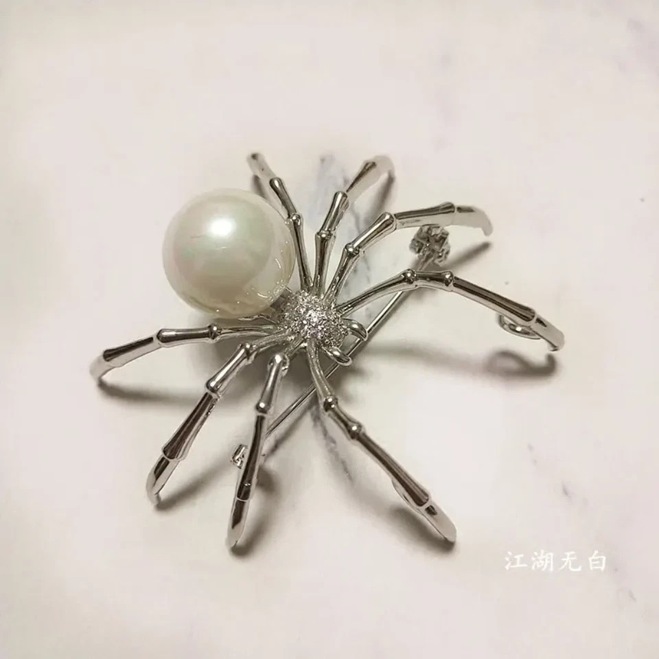 Vintage Rhinestone Spider Brooch Silver Pearl Pin Insect Bug Jewelry Summer Gift