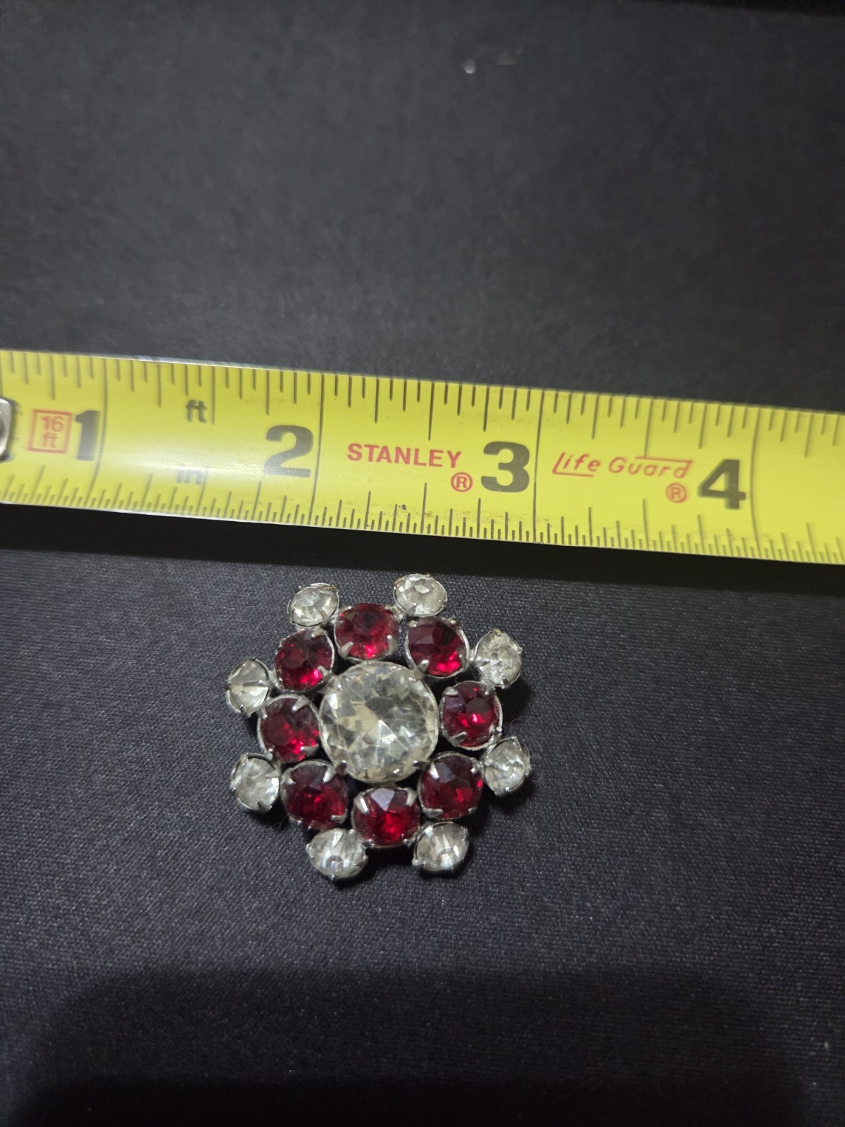 BEAUTIFUL RED & CLEAR RHINESTONE BROOCH SIGNED AUSTRIA PIN Vintage