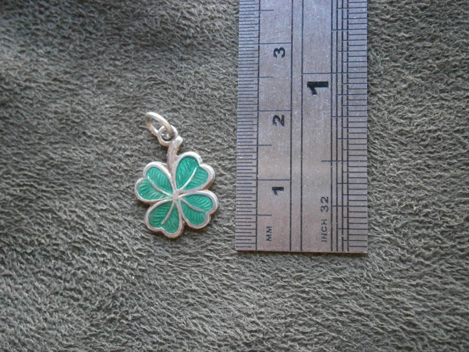 Small Lucky Four Leafed Clover Vtg Sterling Silver Enamel Bracelet Charm Pendant