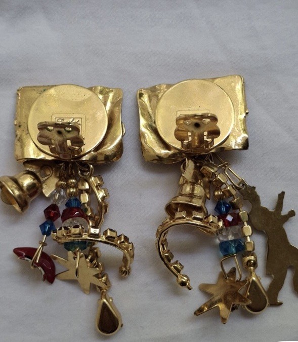 Lunch At Ritz USA, 4th of July Gold Tone Earrings- 4th of July, Vintage and RARE