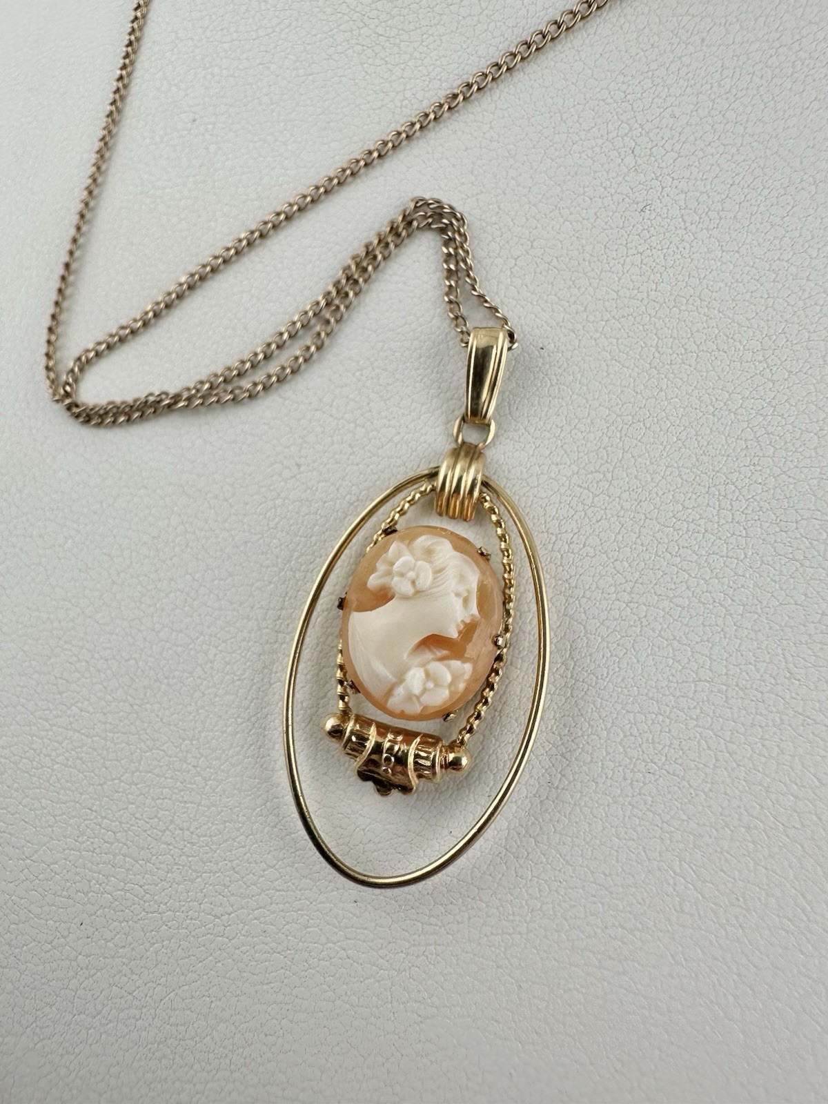 Antique Old VTG 12k Gold Filled Van Dell Cameo Pendant Necklace 20” Signed Read