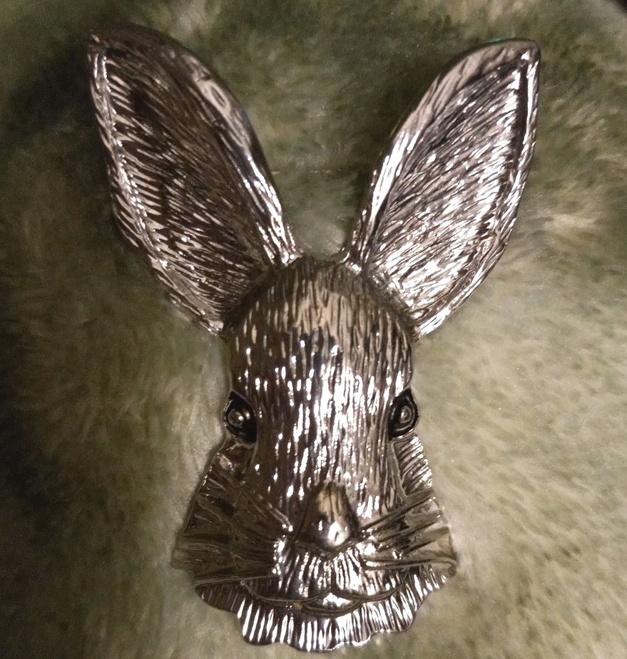 Bunny/Rabbit Head Brooch/Pin Brushed Silvertone Jewelry New!