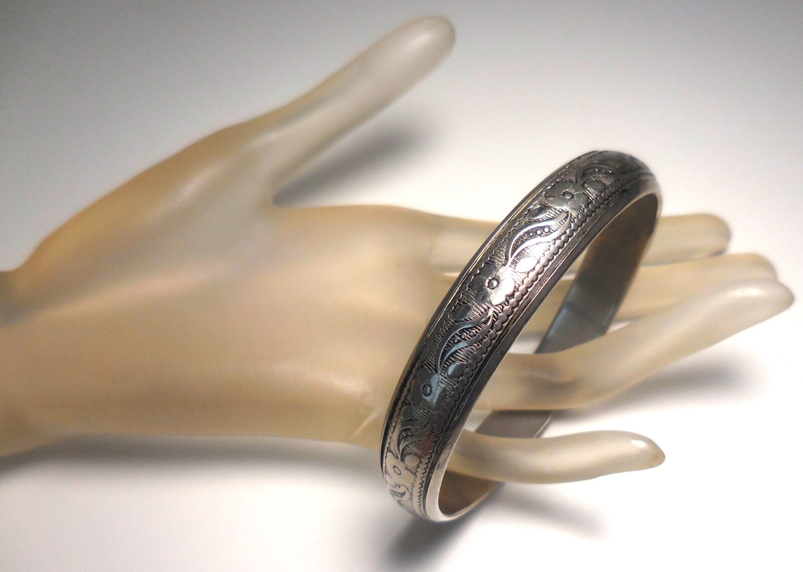 Antique Silver Alloy Bangle Bracelet Floral Engraved Vintage Estate Jewelry