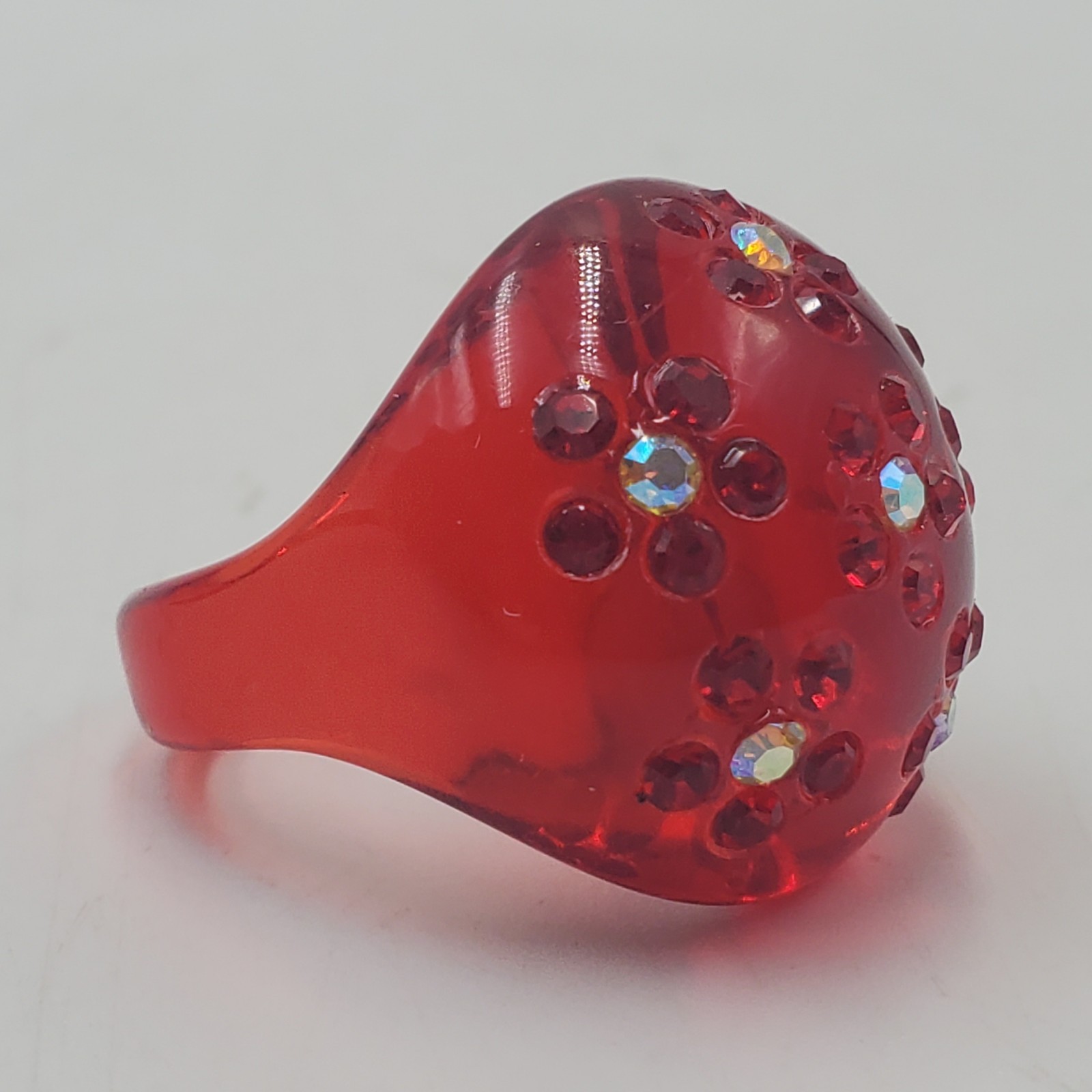 Vintage Lucite Rhinestone Flowers Ring 8 NEW Domed Red Boho Hippie Mod Retro