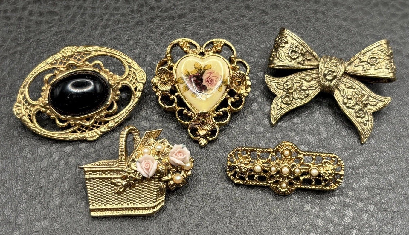 VTG Lot Of 5 Brooch Pin 3 1928 Brand Floral Heart Bow Basket Victorian Style