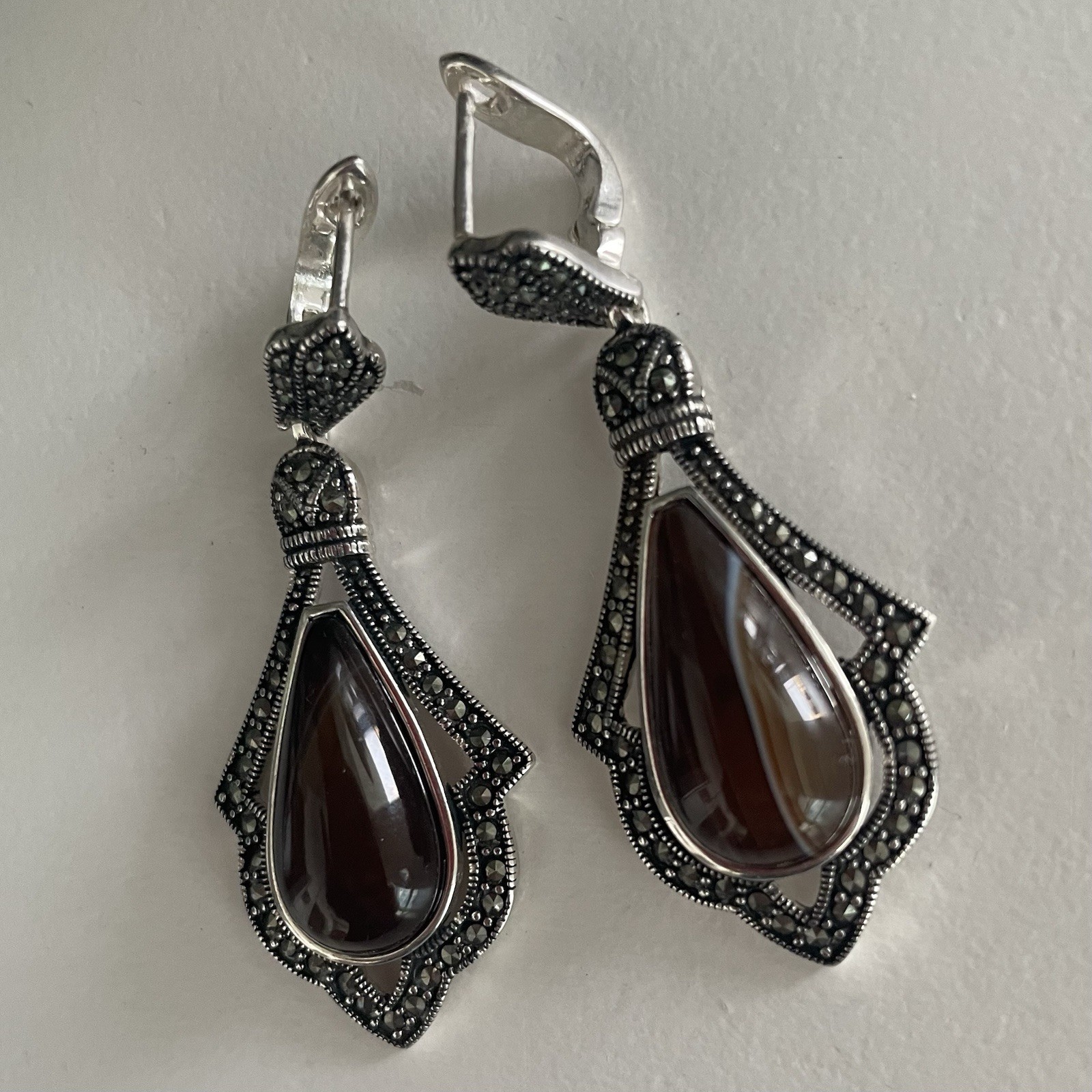QSYZP Silver Marcasite Banded Agate Sardonyx Teardrop Dangle Earrings Vintage