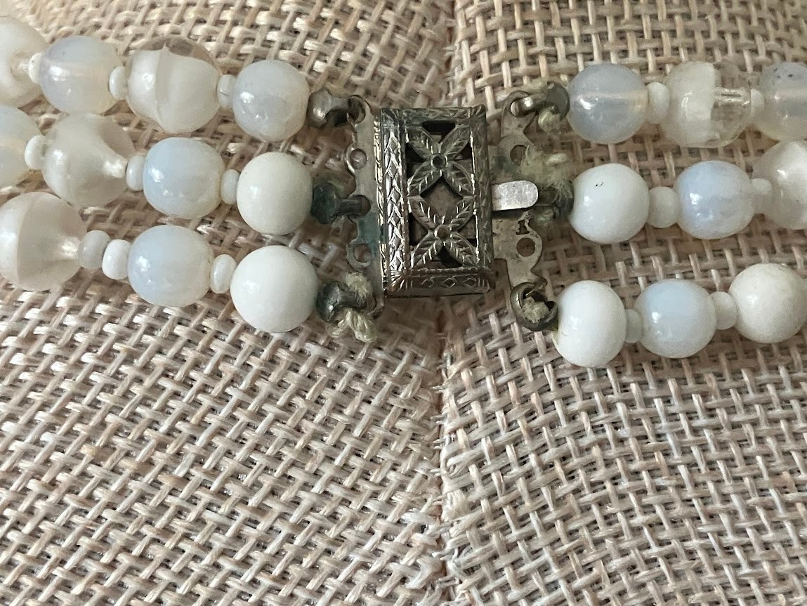 Vintage White Glass Beaded Necklace Bracelet Set Opalescent MCM Bridal