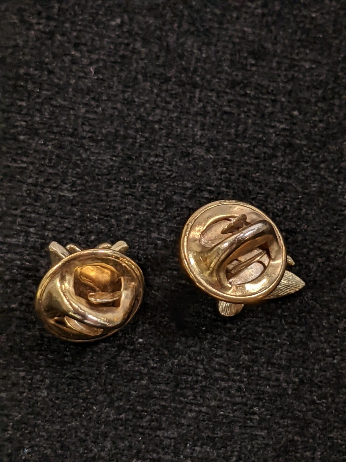 Vintage Gold Tone Set Of Two Black Yellow Butterfly Pins 15189