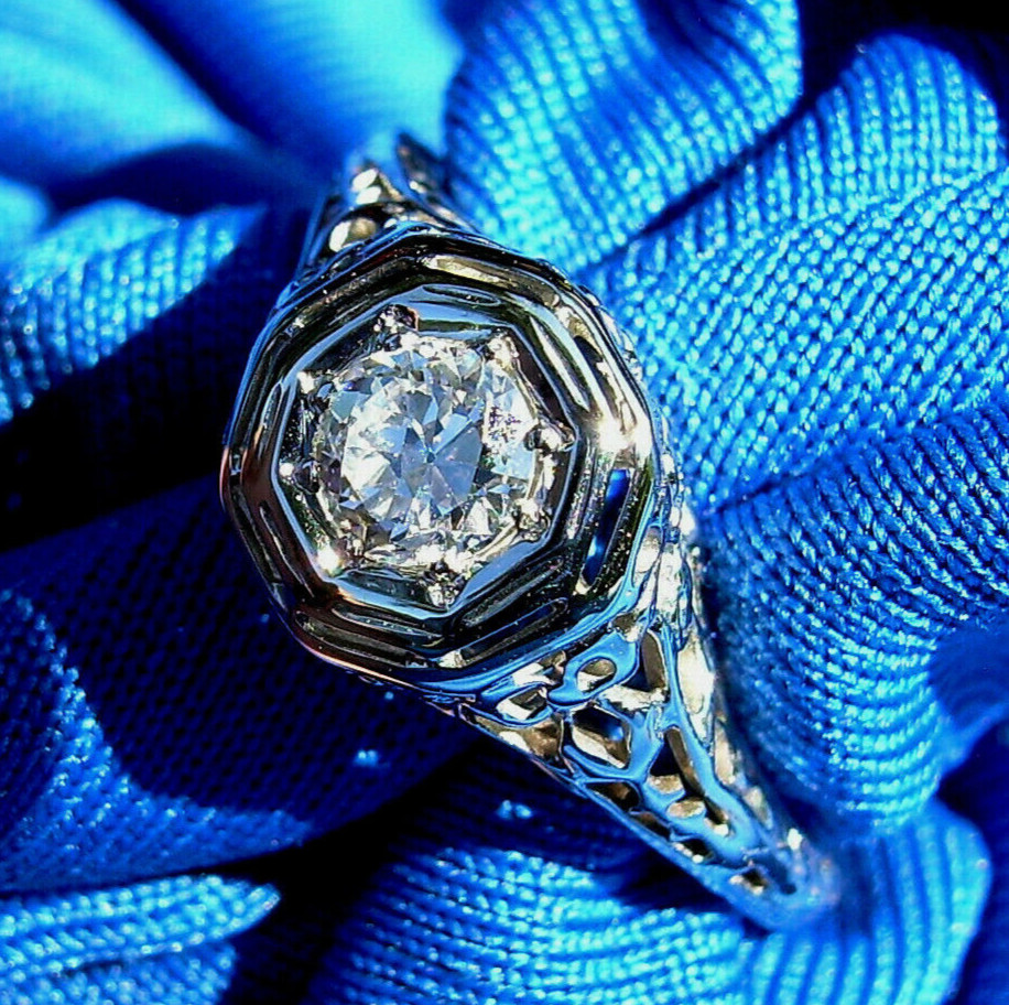 Original EARTH MINED DIAMOND Engagement Ring Vintage BELAIS Solitaire 18K GOLD